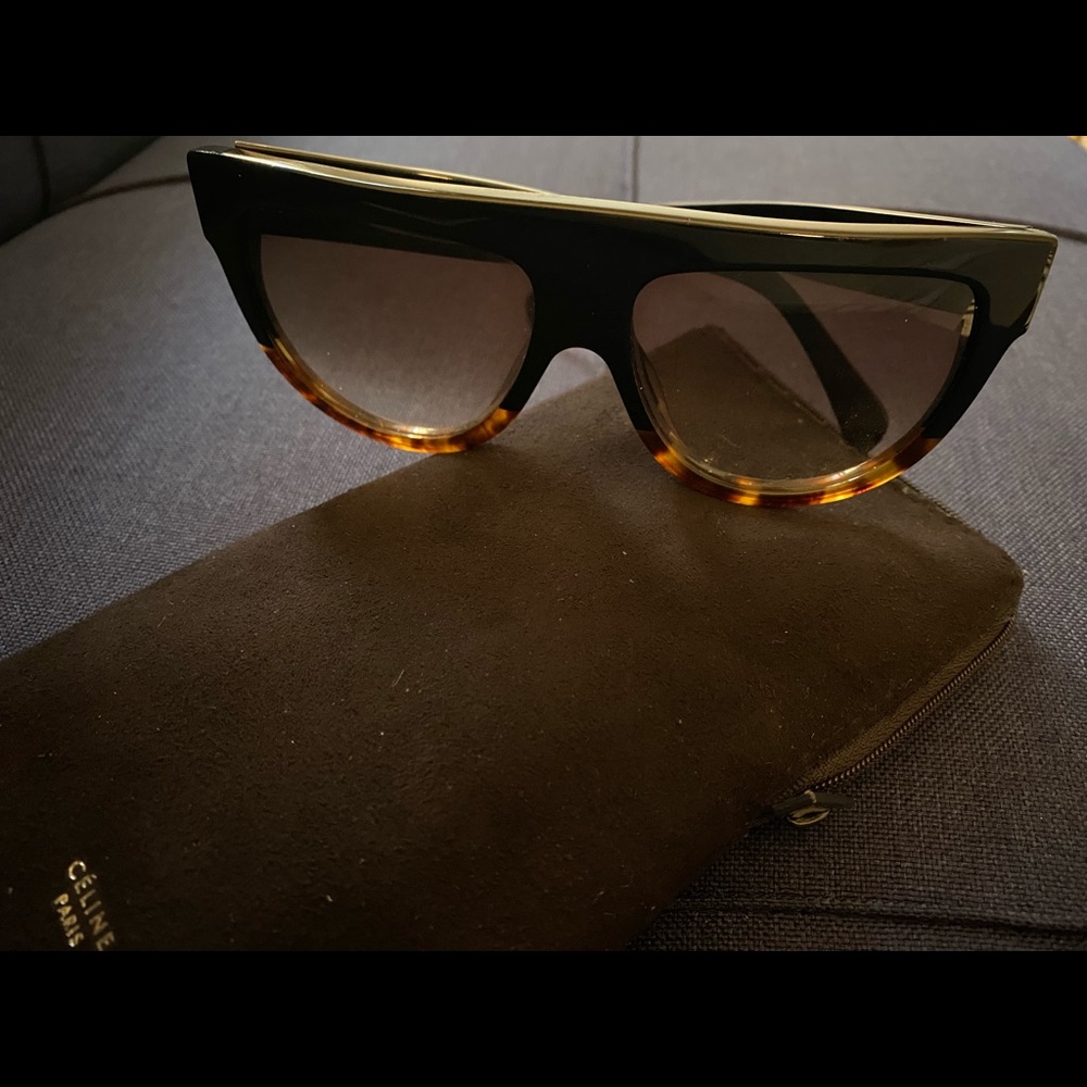 Large Frame CELINE sunglasses 🕶